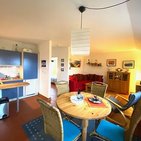 Gemuetliches In Strandnaehe * Dranske