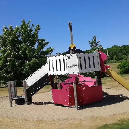 Gemuetliches In Strandnaehe 아파트